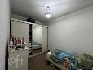 Image 8 - 884507