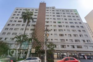 Image 39 - 884510