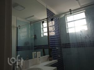 Image 9 - 884511