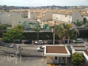 Image 10 - 884511
