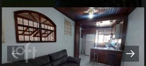 Image 4 - 884513