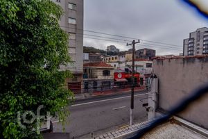 Image 7 - 884514