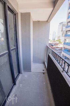 Image 1 - 884518
