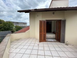 Image 15 - 884520