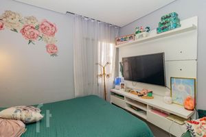 Image 17 - 884521
