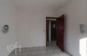 Image 5 - 884524