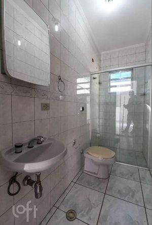 Image 7 - 884524