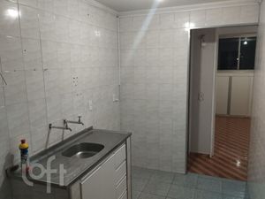 Image 7 - 884525