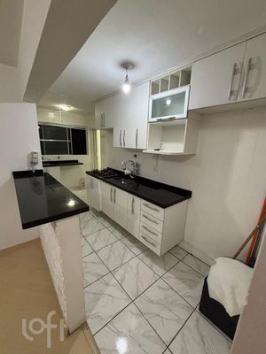 Image 3 - 884527
