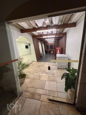 Image 13 - 884527