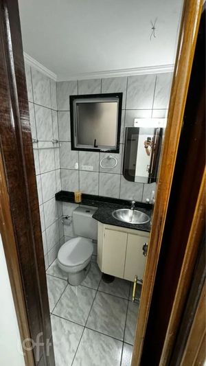 Image 14 - 884536