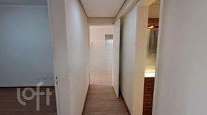 Image 10 - 884538