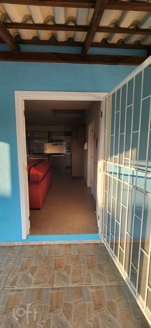 Image 9 - 884545