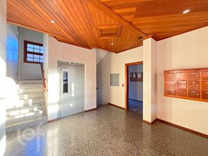 Image 36 - 884546