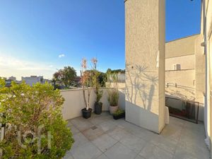 Image 45 - 884546