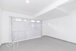 Image 46 - 884549