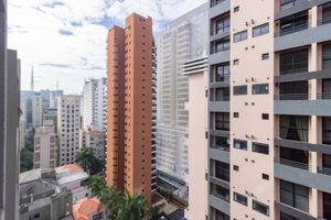 Image 3 - 884554