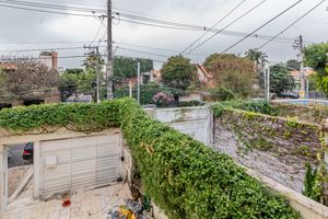Image 26 - 884560