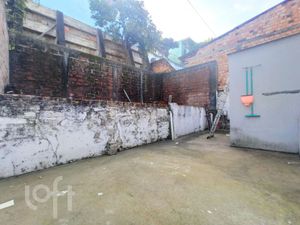 Image 3 - 884570
