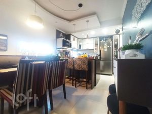 Image 21 - 884570