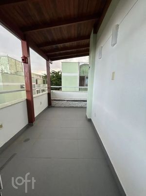 Image 3 - 884576