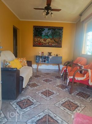 Image 37 - 884579