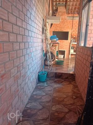 Image 22 - 884579
