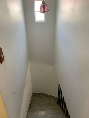 Image 3 - 884582