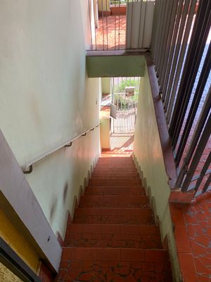 Image 15 - 884582
