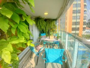 Image 1 - 884626