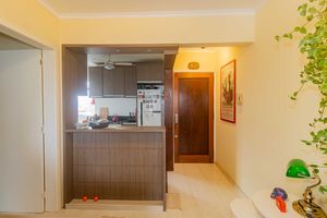 Image 7 - 884634