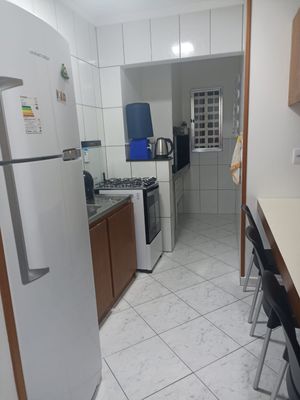 Image 8 - 884635