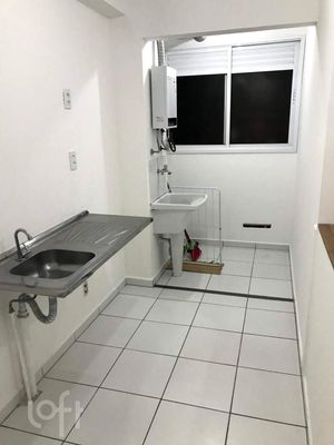 Image 4 - 884651