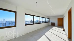 Image 7 - 884659