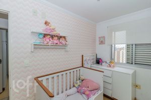 Image 9 - 884667