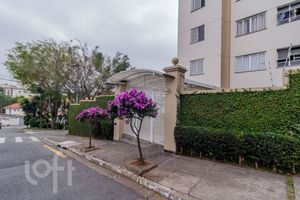 Image 32 - 884667