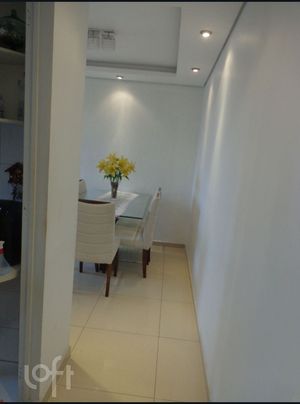 Image 4 - 884667