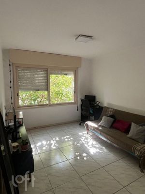 Image 3 - 884671