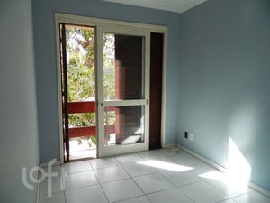 Image 10 - 884674