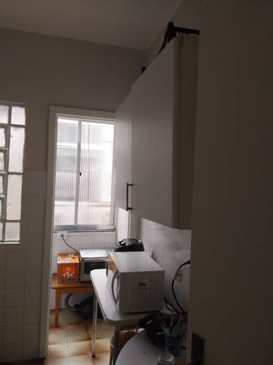 Image 13 - 884679