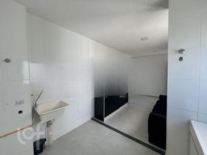 Image 4 - 884696