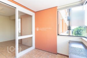 Image 3 - 884697