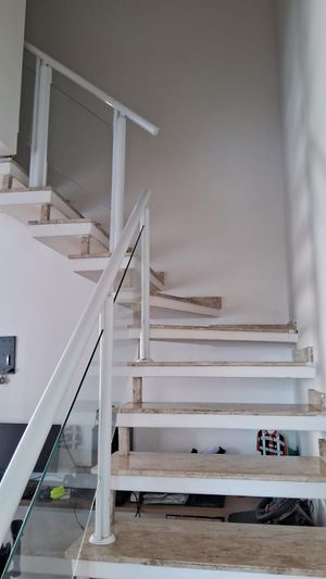 Image 3 - 884699