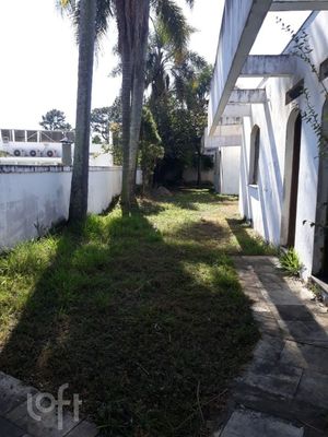 Image 19 - 884706