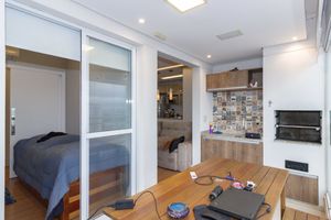 Image 3 - 884720