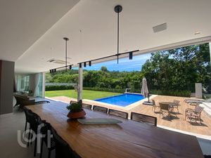 Image 22 - 884733