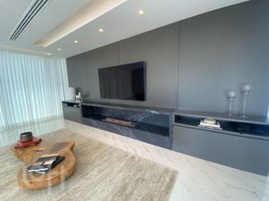 Image 7 - 884733