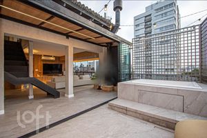 Image 6 - 884734