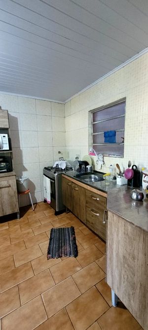 Image 21 - 884735