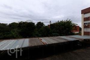 Image 32 - 884738
